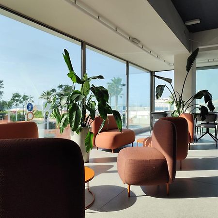 Hotel Sporting Riccione Exterior foto