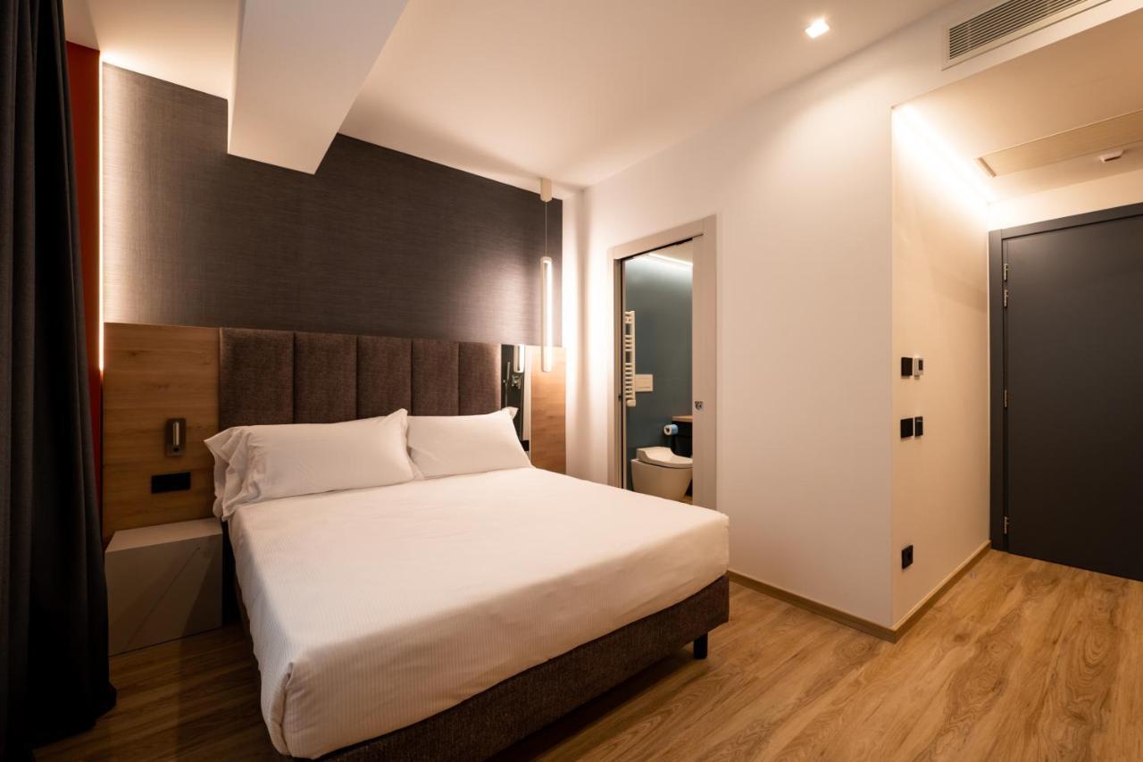 Hotel Sporting Riccione Exterior foto