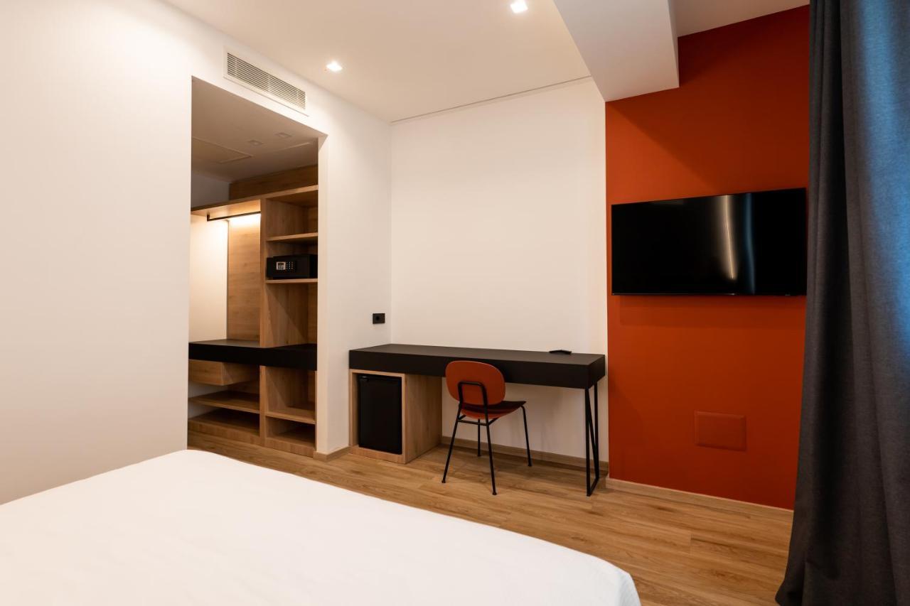 Hotel Sporting Riccione Exterior foto