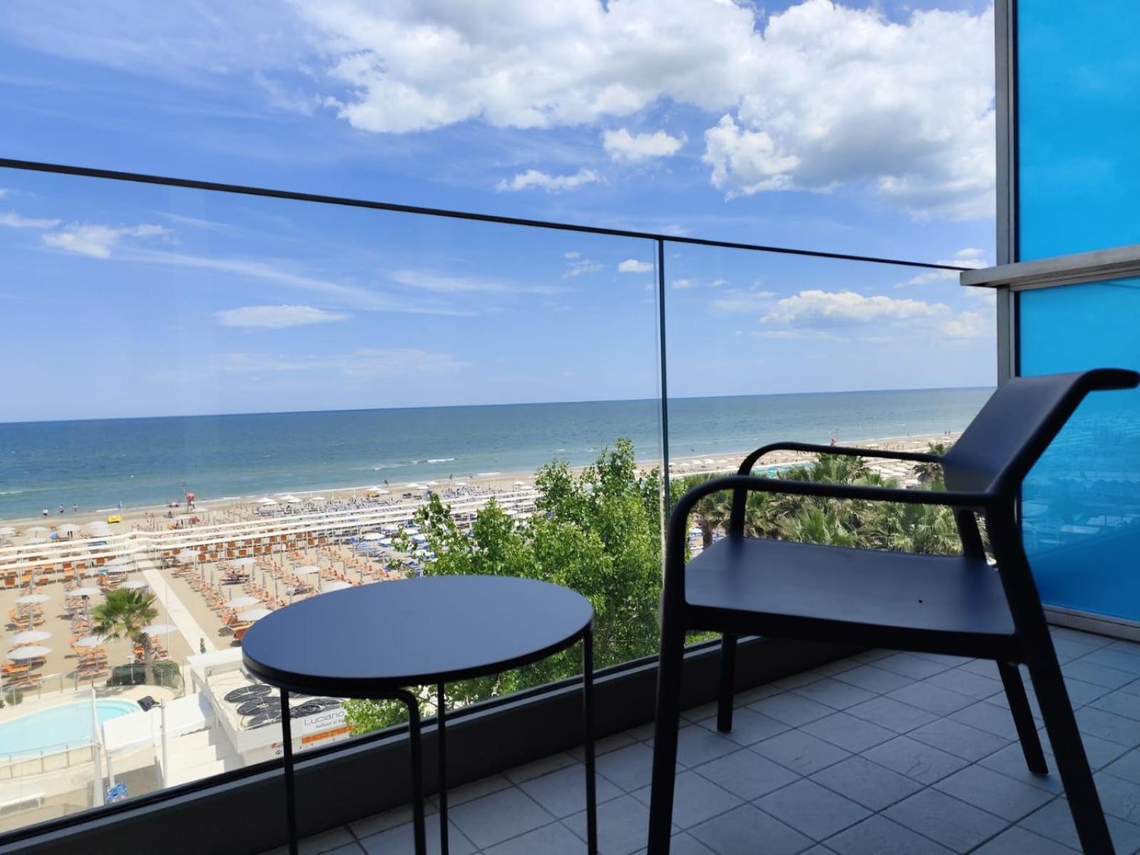 Hotel Sporting Riccione Exterior foto
